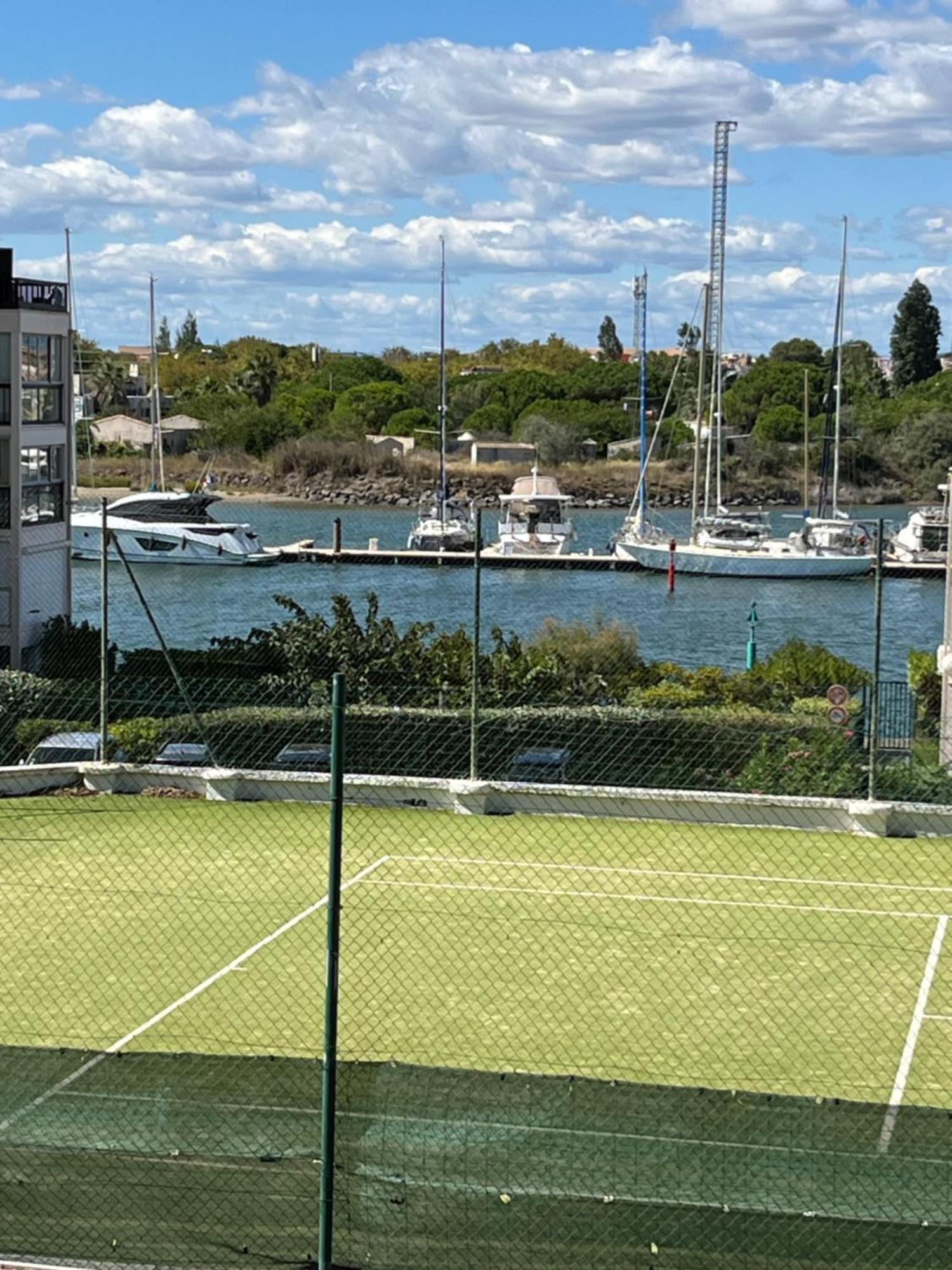 34300 Le Cap D'Agde Apartment Екстериор снимка